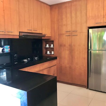 Villa Kim Seminyak Екстер'єр фото